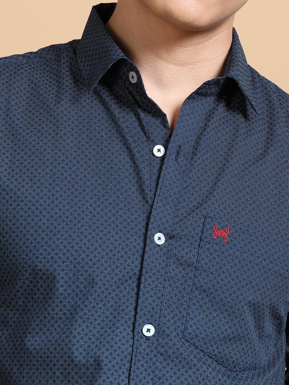 NAVY PIXEL TAILORED SHIRT