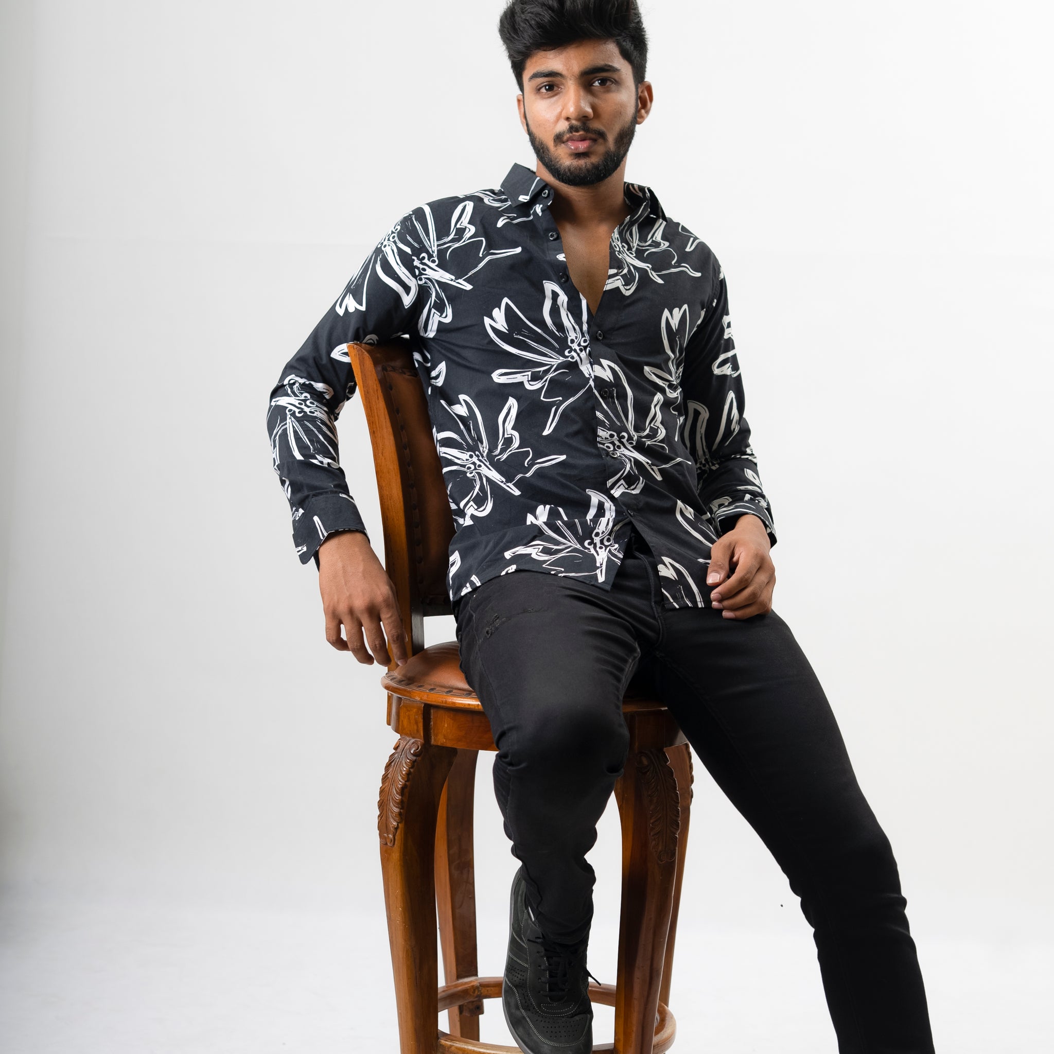 BLACK FLORAL PRINTED SHIRT